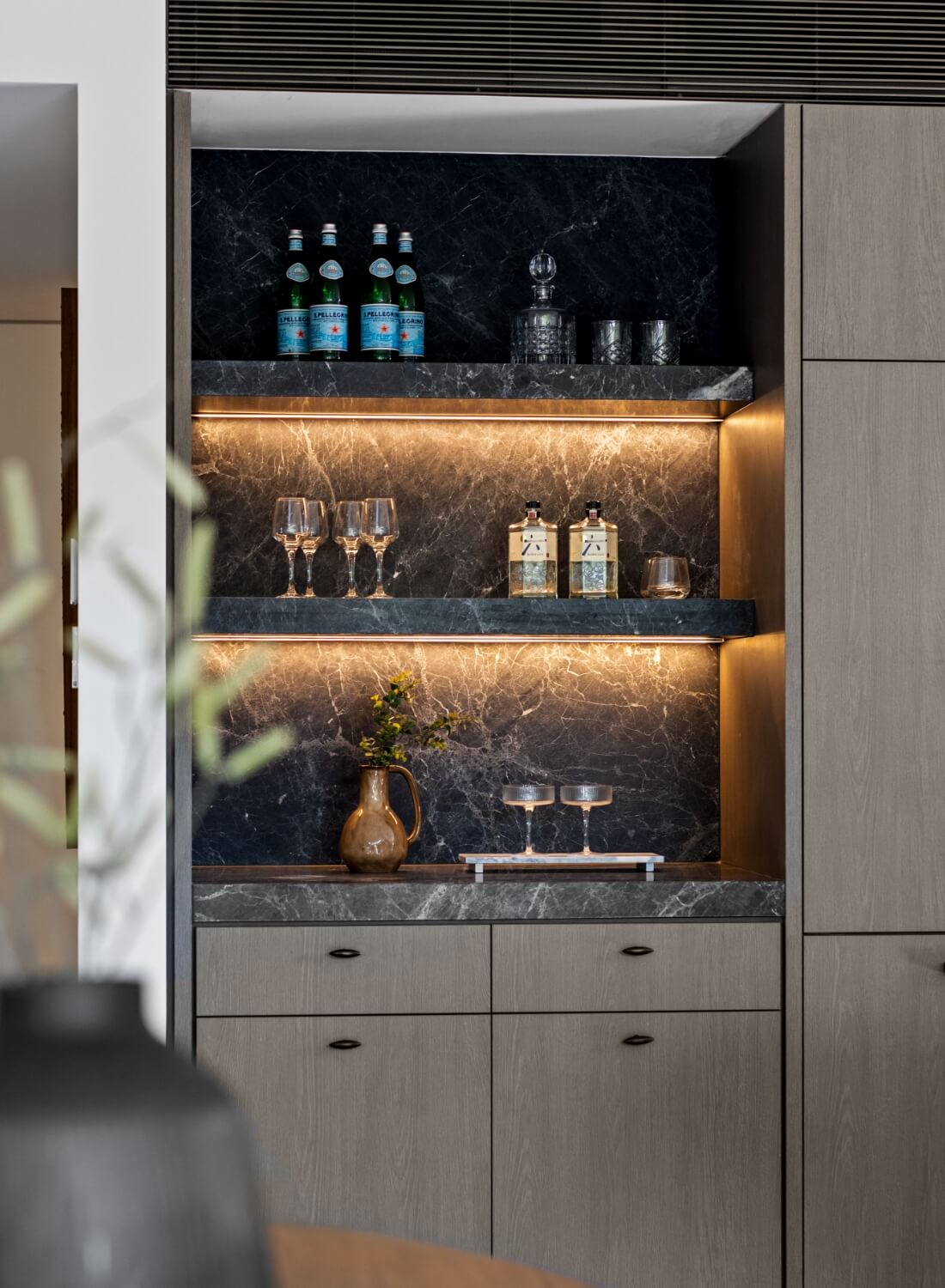 Clutch_OurProjects_MIRA_Portrait_Image_2_R1