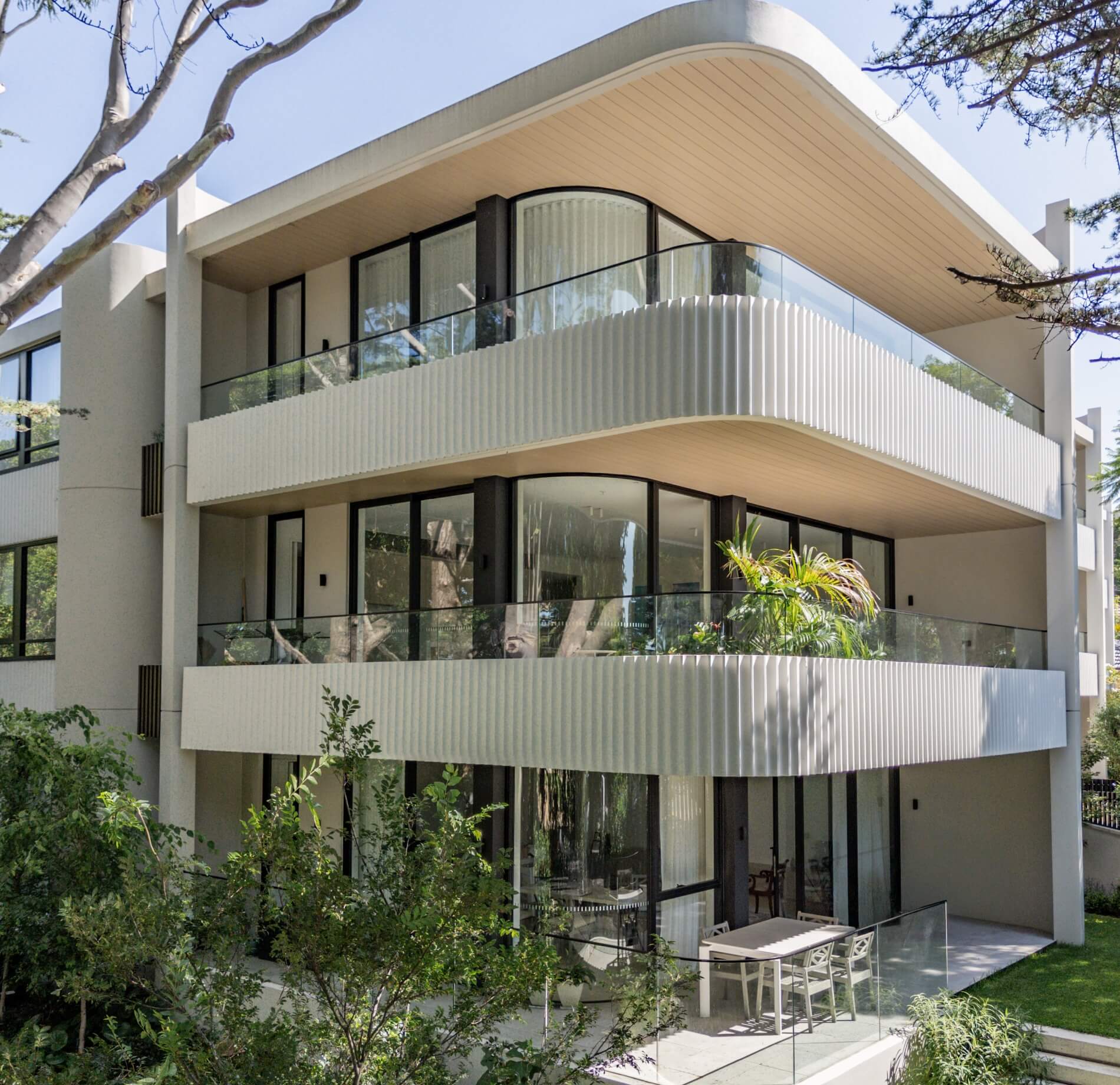 Clutch_OurProjects_Mira_Image_4