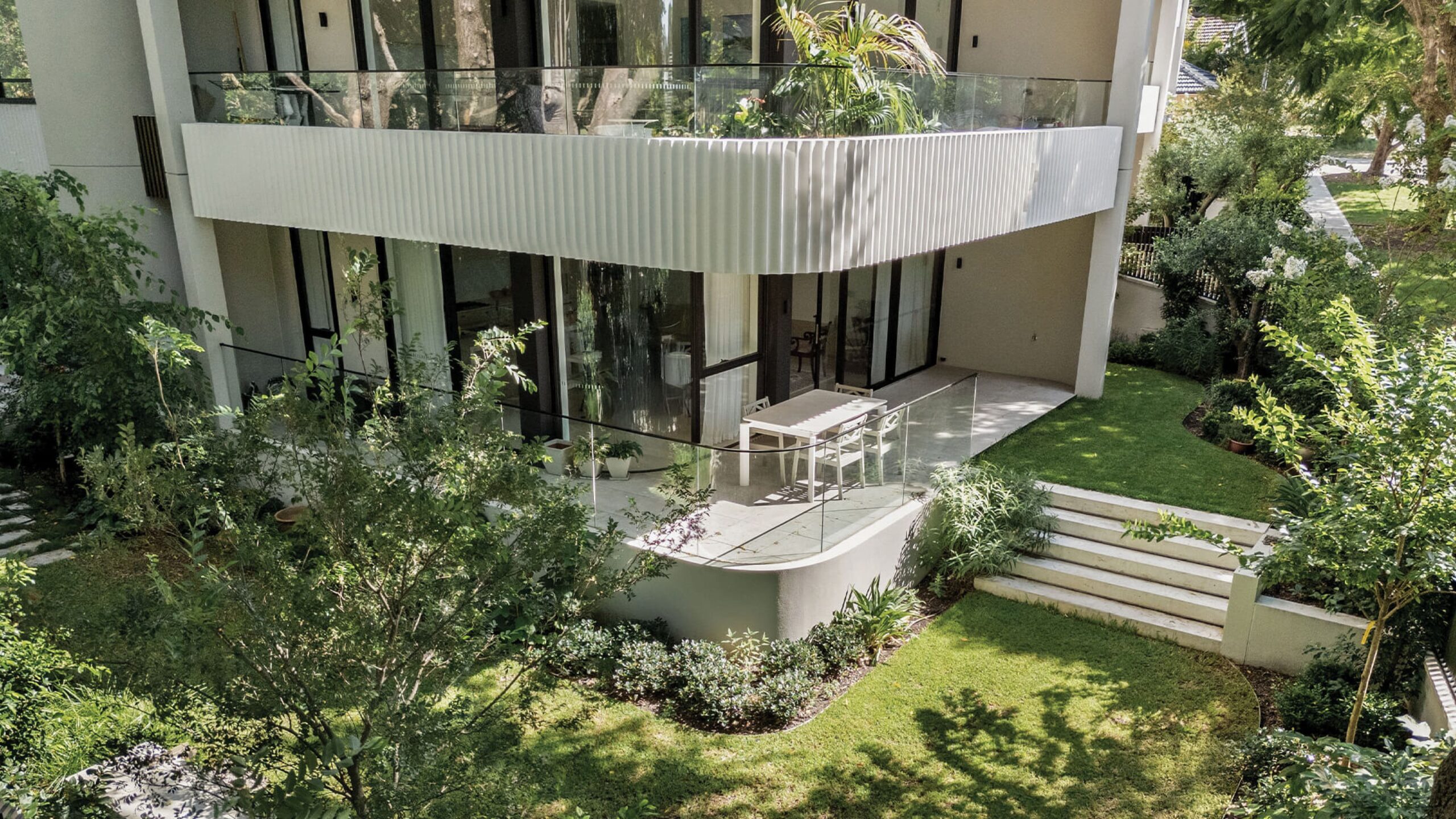 Clutch2026_OurProjects_CaseStudy_MIRA_Fullwidth_Image_3